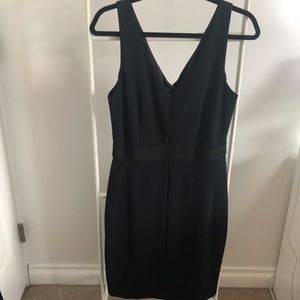 Theory classic v neck sleeveless dress